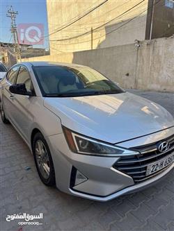 هیوندای ئەلەنترا